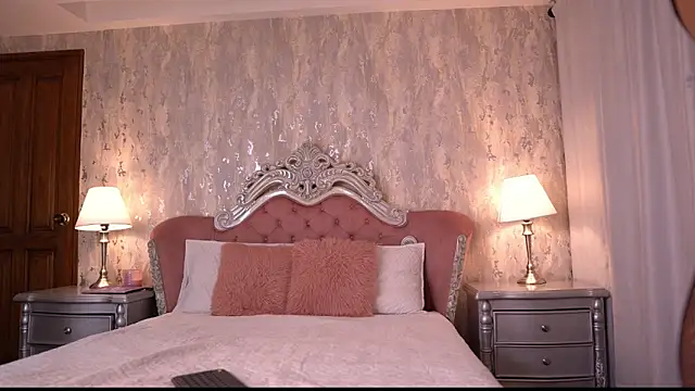 AngelineConnor online show from November 30, 12:44 am