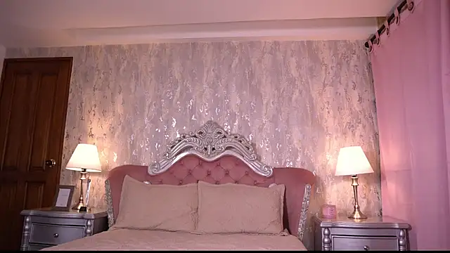 AngelineConnor online show from April 11, 10:46 pm