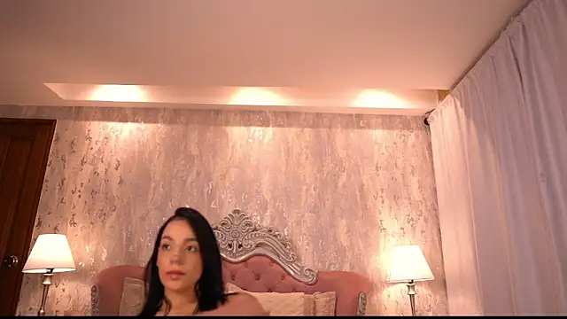 AngelineConnor online show from November 14, 10:35 pm