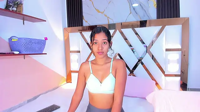 amberr sweett69 online show from February 25, 6:33 pm