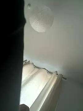 Billyval98xh online show from April 18, 6:43 pm