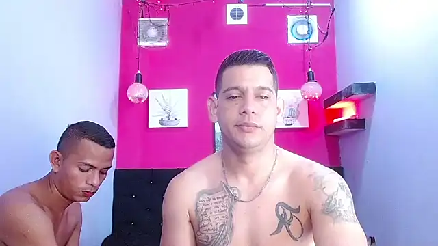 hugecocks hot online show from May 29, 8:04 pm