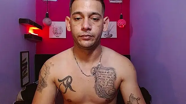 hugecocks hot online show from May 15, 7:23 pm