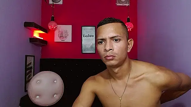 hugecocks hot online show from May 14, 4:20 am