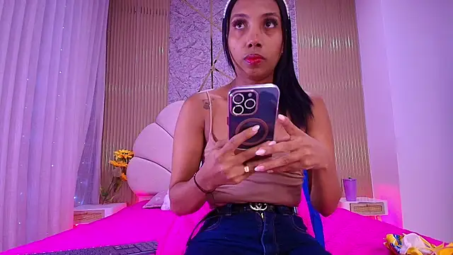 nata luna online show from June 17, 7:13 pm