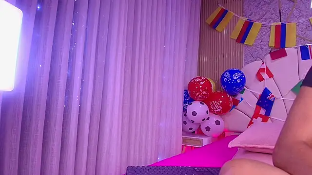 nata luna online show from July 7, 7:17 pm