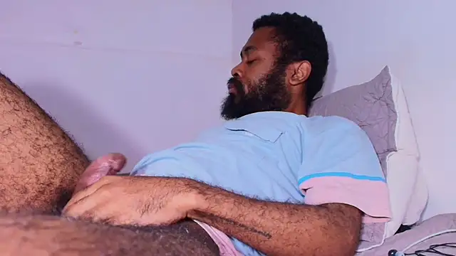 KaelMoreau online show from March 25, 11:20 am