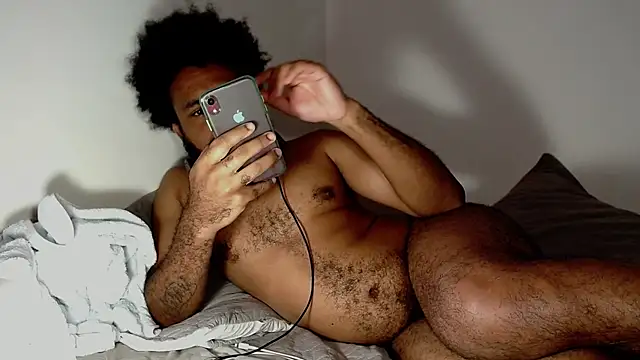 KaelMoreau online show from March 18, 6:17 pm