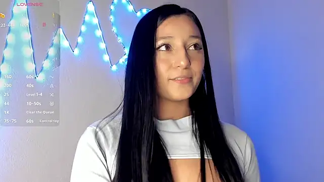 Snapshot of Alana_777 chatting on September 17, 9:39 pm Alana 777 online show from September 17, 9:39 pm