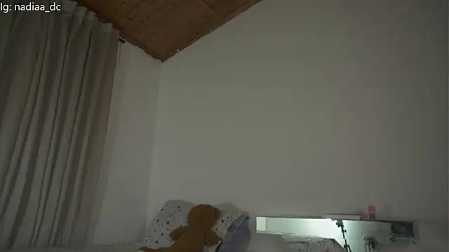 Nadiaa  online show from February 16, 12:20 am