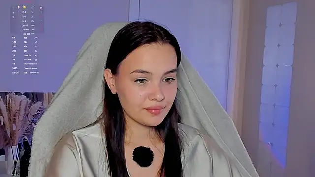 Snapshot of _Sweetie_ chatting on October 16, 5:32 pm Sweetie online show from October 16, 5:32 pm