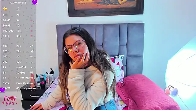 Vahiolet smith online show from March 26, 4:11 am