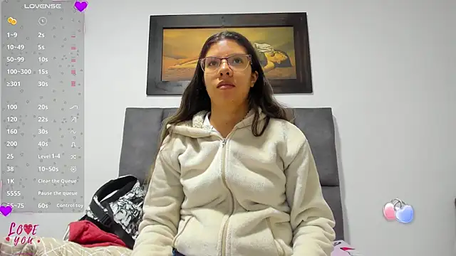 Vahiolet smith online show from April 11, 3:25 am