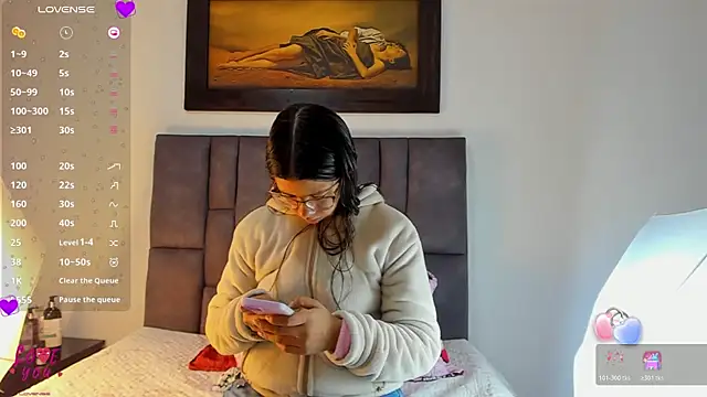 Vahiolet smith online show from February 18, 3:26 am