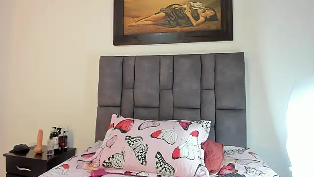 Vahiolet smith online show from March 5, 3:14 am