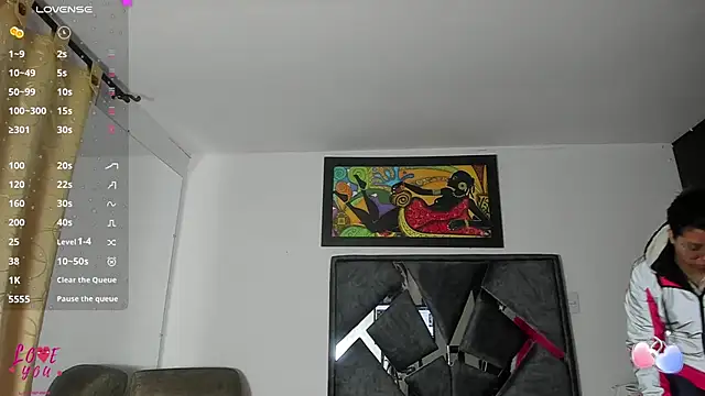 Snapshot of Vahiolet_smith chatting on October 25, 3:06 am Vahiolet smith online show from October 25, 3:06 am