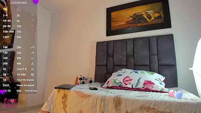 Vahiolet smith online show from March 25, 3:17 am