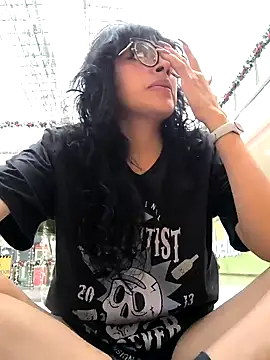 Fun Everywhere online show from December 11, 9:45 pm