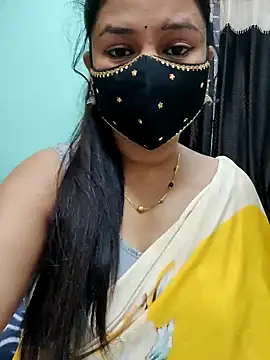 Snapshot of payal_sharma1 chatting on November 23, 4:44 am payal sharma1 online show from November 23, 4:44 am