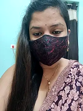 Snapshot of payal_sharma1 chatting on February 11, 12:16 pm payal sharma1 online show from February 11, 12:16 pm