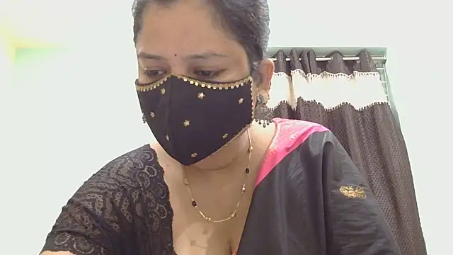 payal sharma1 online show from May 14, 1:52 pm