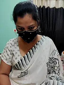 Snapshot of payal_sharma1 chatting on January 10, 5:03 am payal sharma1 online show from January 10, 5:03 am