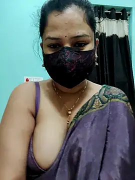 Snapshot of payal_sharma1 chatting on December 21, 7:54 am payal sharma1 online show from December 21, 7:54 am