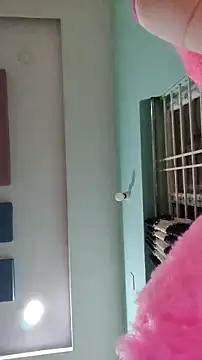 Snapshot of payal_sharma1 chatting on November 9, 5:50 pm payal sharma1 online show from November 9, 5:50 pm