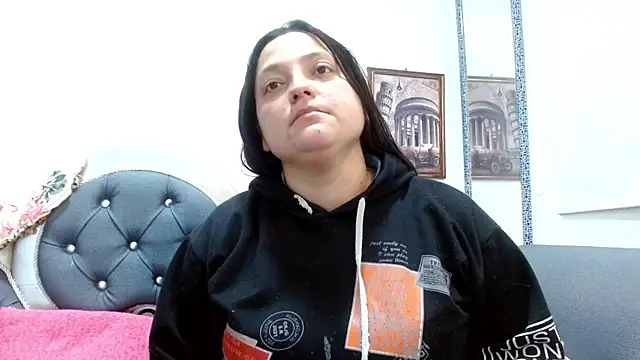 Snapshot of KataleyaStiward chatting on June 30, 4:18 pm KataleyaStiward online show from June 30, 4:18 pm