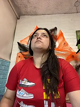 Snapshot of KataleyaStiward chatting on October 27, 12:50 pm KataleyaStiward online show from October 27, 12:50 pm