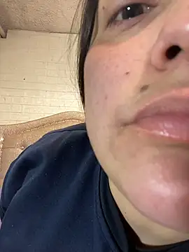 Snapshot of KataleyaStiward chatting on October 21, 1:10 pm KataleyaStiward online show from October 21, 1:10 pm