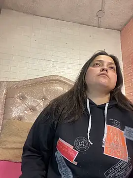 Snapshot of KataleyaStiward chatting on November 3, 12:42 pm KataleyaStiward online show from November 3, 12:42 pm