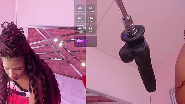 SofiRey  online show from November 3, 1:15 pm