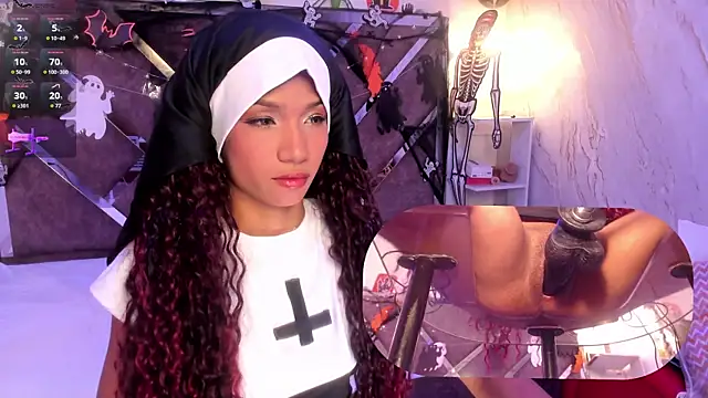 SofiRey  online show from October 31, 2:02 pm