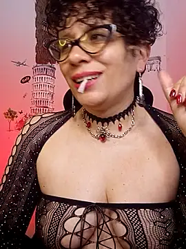 Snapshot of Daneshka_naughty chatting on March 22, 4:24 am Daneshka naughty online show from March 22, 4:24 am