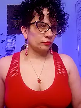 Snapshot of Daneshka_naughty chatting on March 12, 2:30 am Daneshka naughty online show from March 12, 2:30 am