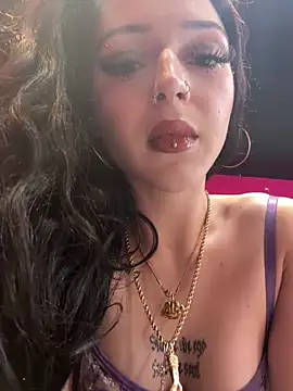 exoticmisfitt online show from March 16, 10:23 pm