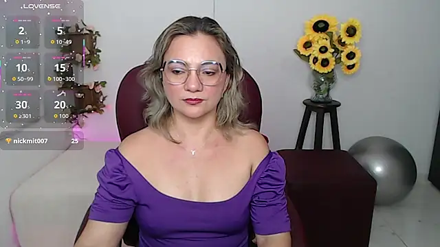 Ghada milf online show from March 11, 12:04 am