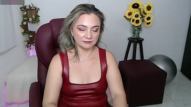 Ghada milf online show from March 13, 10:26 pm