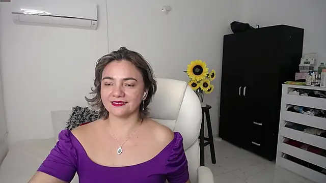 Ghada milf online show from March 7, 8:44 pm