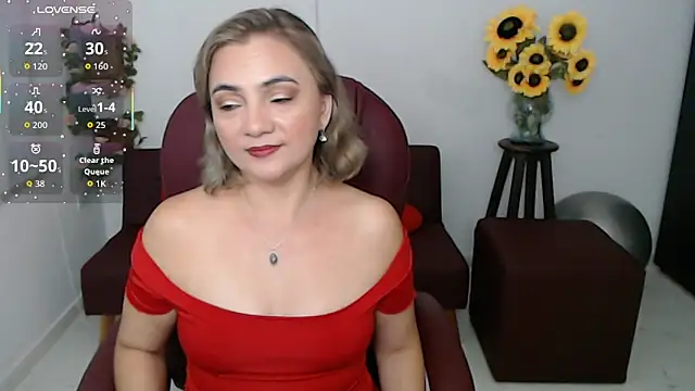 Ghada milf online show from April 28, 10:14 pm