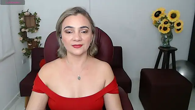 Ghada milf online show from May 8, 11:30 pm