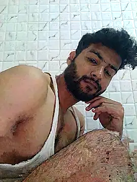 ModestZucchini65 online show from October 9, 1:17 am