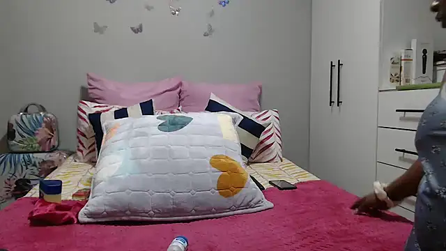 Amberbela online show from May 21, 6:38 pm