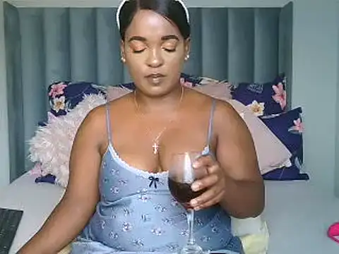 Amberbela online show from January 25, 2:47 pm