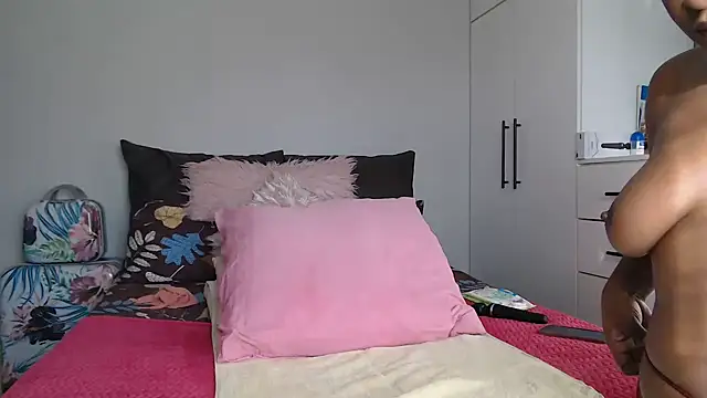 Amberbela online show from November 18, 4:05 am