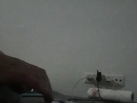 Snapshot of lickthehottie chatting on July 4, 9:52 pm lickthehottie online show from July 4, 9:52 pm