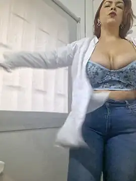 Snapshot of doctora-danna chatting on March 11, 1:01 pm doctora-danna online show from March 11, 1:01 pm