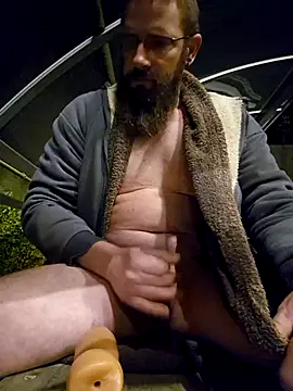 Snapshot of TRebelG chatting on November 13, 8:24 pm TRebelG online show from November 13, 8:24 pm