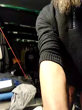 Snapshot of TRebelG chatting on December 9, 5:19 pm TRebelG online show from December 9, 5:19 pm